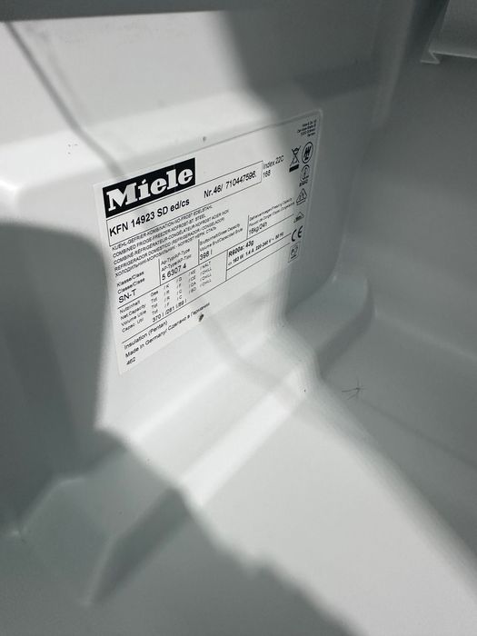 Миеле/Комбиниран хладилник