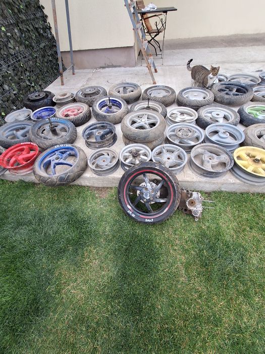 Roti scutere piaggio/aprilia/honda/yamaha/etc.