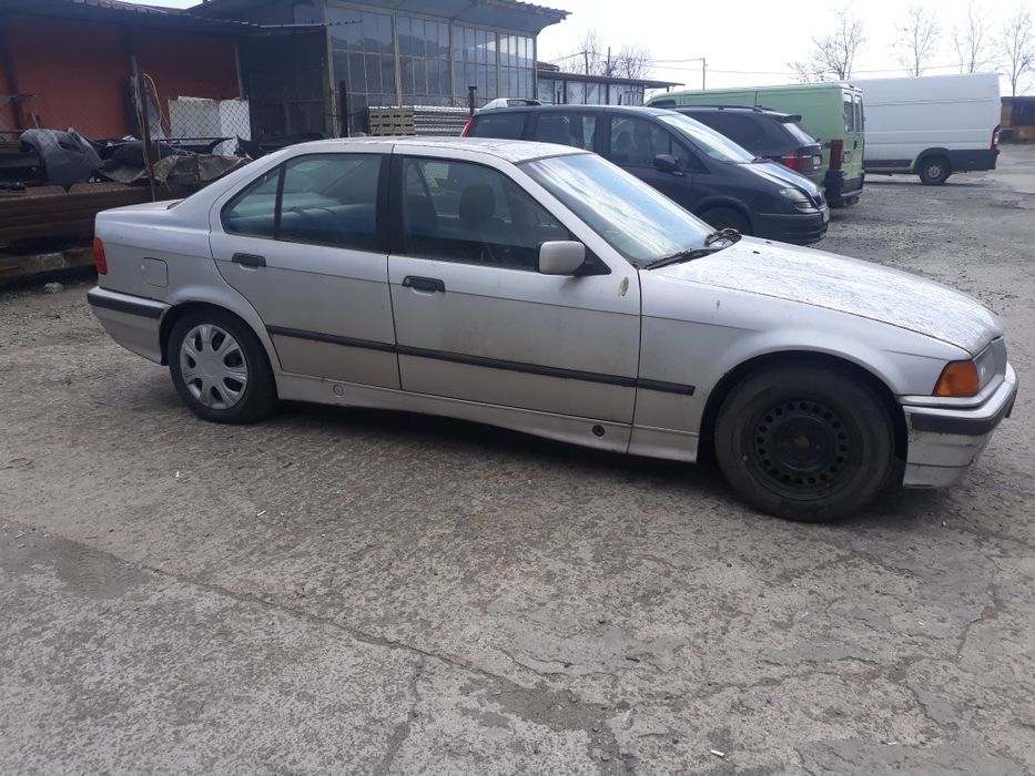 BMW 318i e36 m40b18 на части