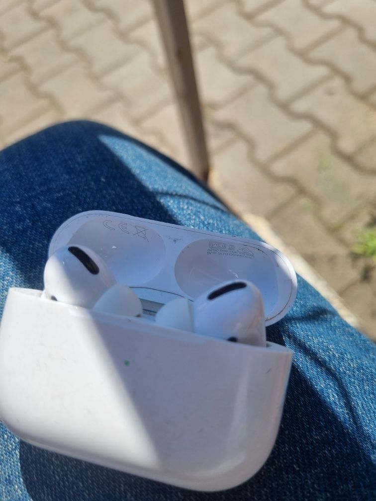 Casti Apple AirPods Pro model a2190 emc 3326 (iphone 13 15 pro max)