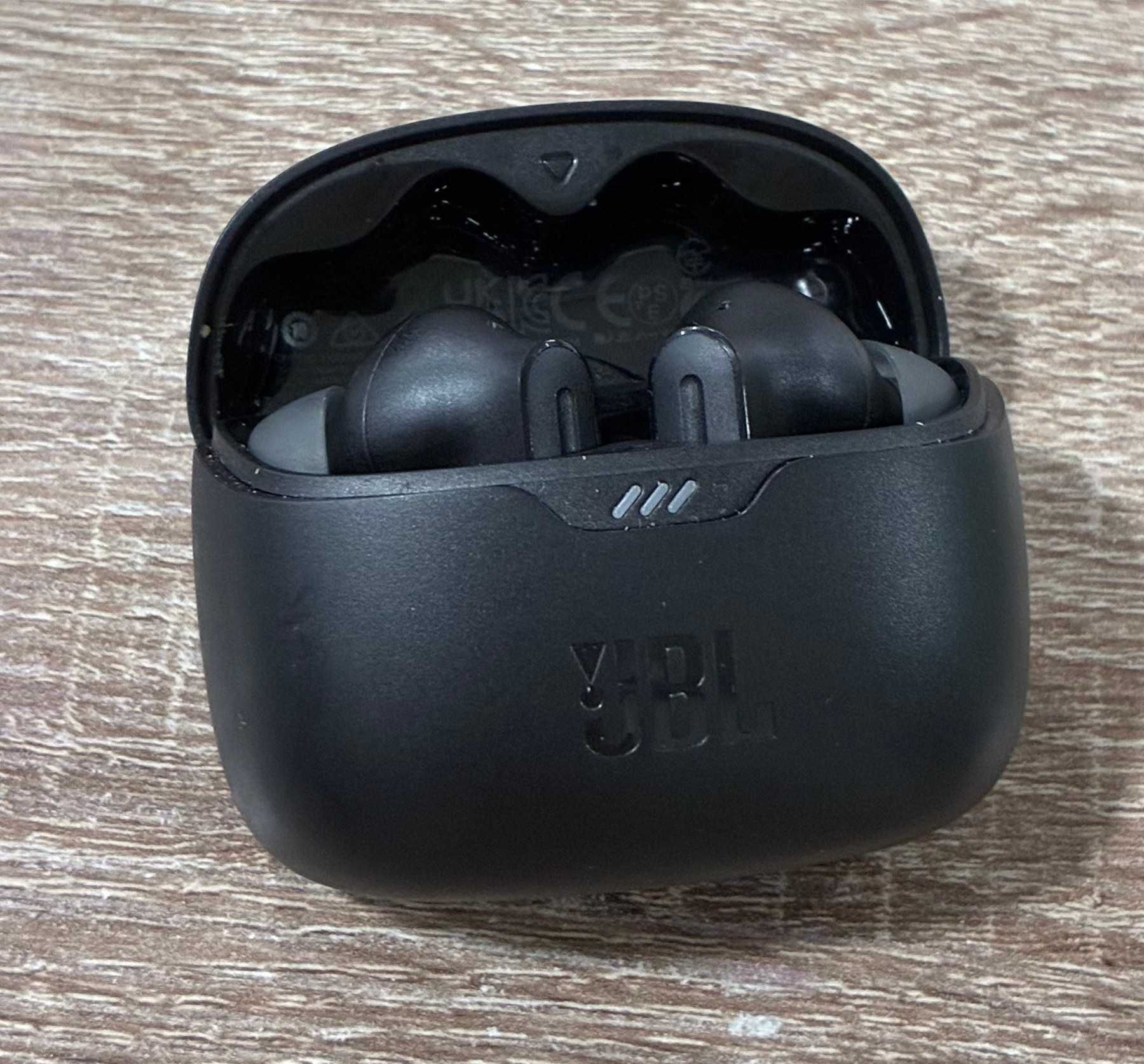 Слушалки JBL Tune 230NC