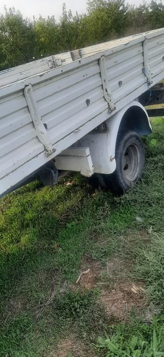 Vand LT 40 la un pret decent