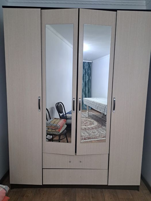 Продам шкаф для одежды