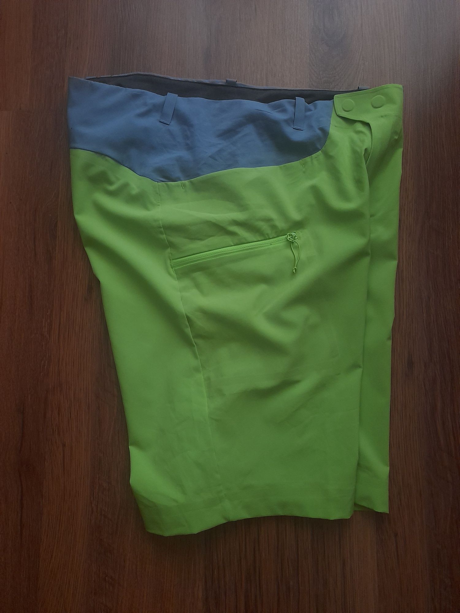 The north face мъжки къси панталонки M размер.