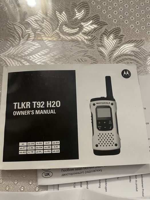 Statii emisie receptie Motorola T92 H2O opt canale lcd