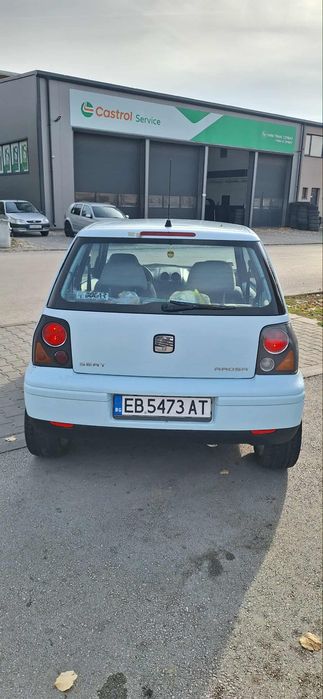 Продавам SEAT AROSA 1.0 бензин 2001г(КЛИМАТИК)Цена 1500лв