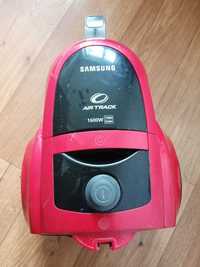 Пылесос Samsung VCC4520S3R/XEV красный