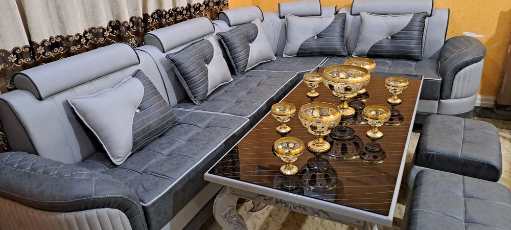 Ugalok 5 chasli stoli bilan