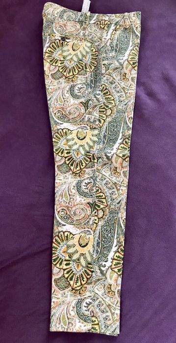 Pantaloni Zara Noi 38