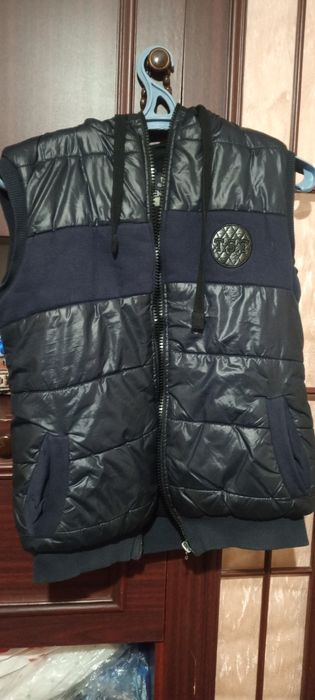 Киймлар сотилади