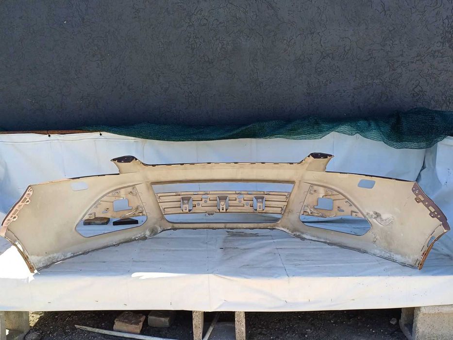 предна броня Ford Kuga 2013-2016г. #1042V.