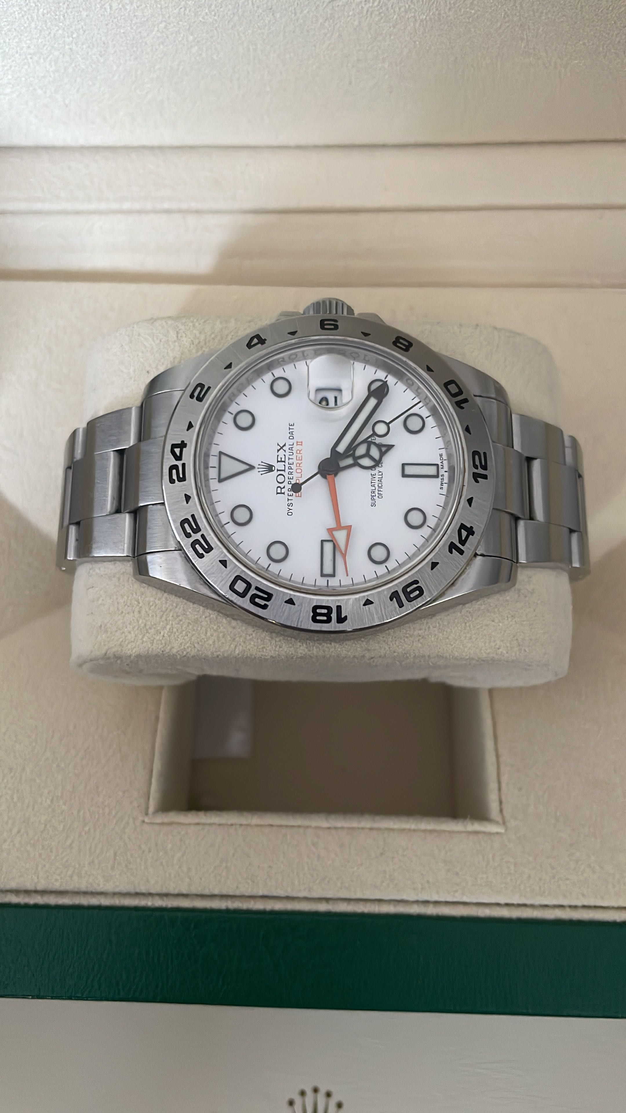 Vand Rolex Explorer 2 42mm accept  si schimb cu masina hidramata