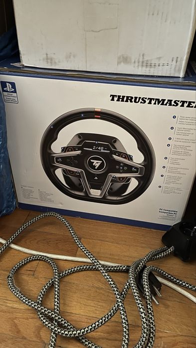 Thrustmaster T248-PS със стойка и седалка