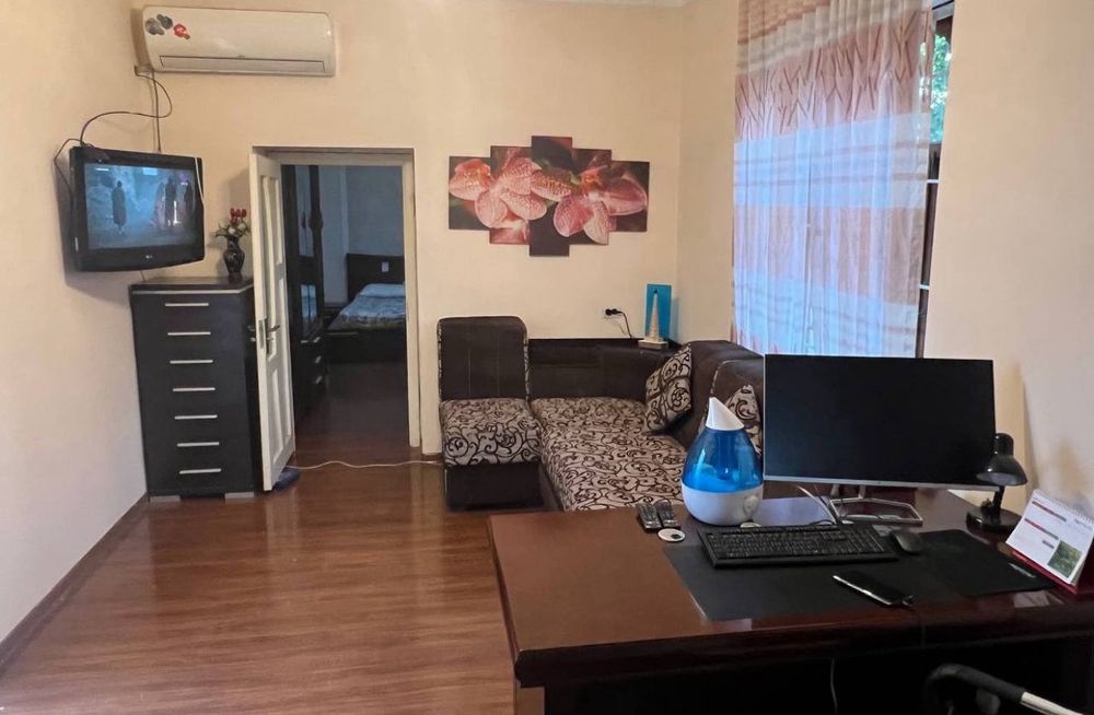 Hamid Olimjon metrosi yonida kvartiram bor ijaraga beraman