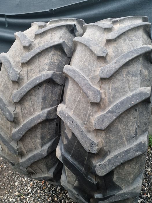 16.9R34 (420/85R34) cauciucuri agricole Pirelli