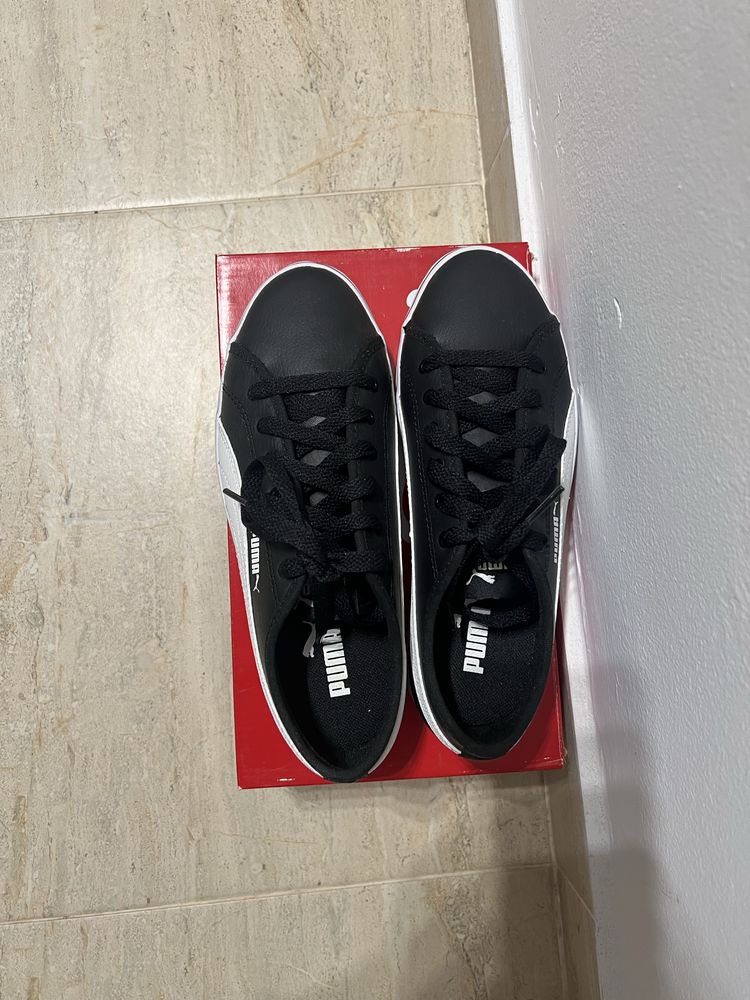 Обувки puma