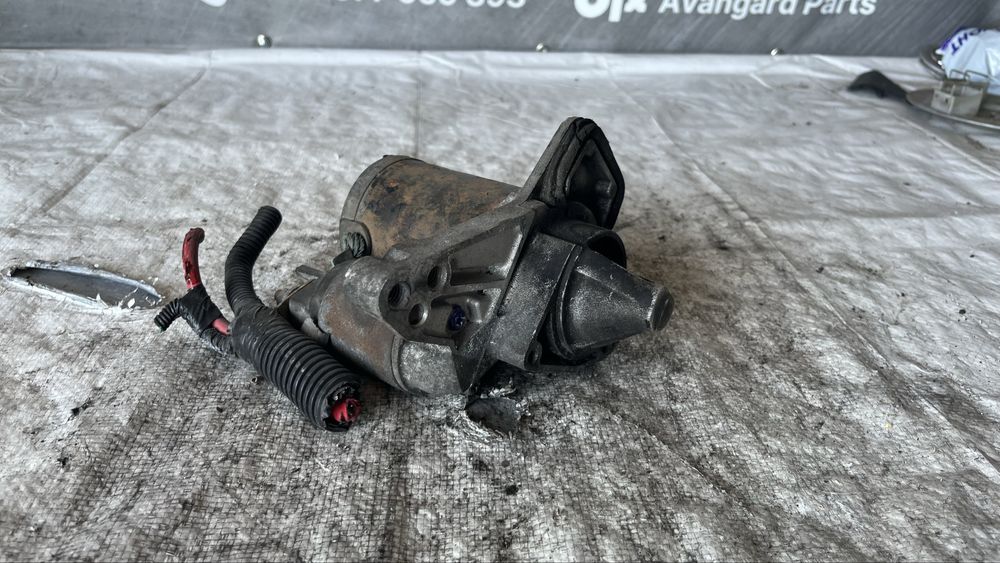 Dacia Sandero 0.9 стартер