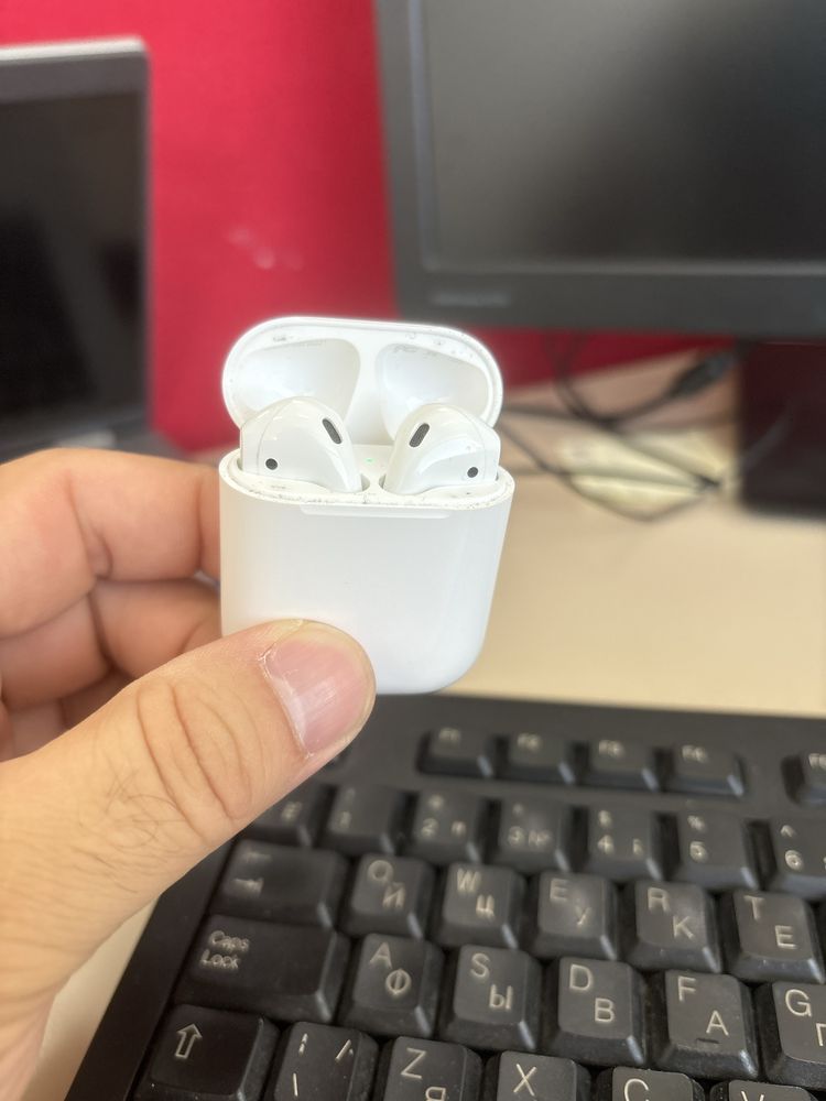 Наушники Airpods2