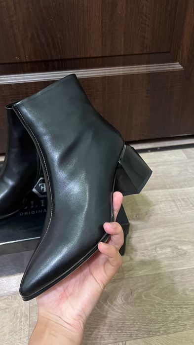 Продам осенний ботильон