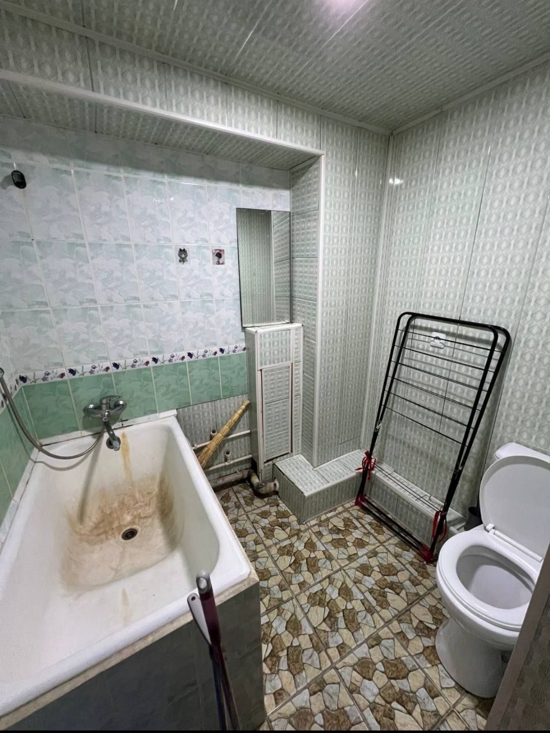 Сдам в  аренду  в карасу-6