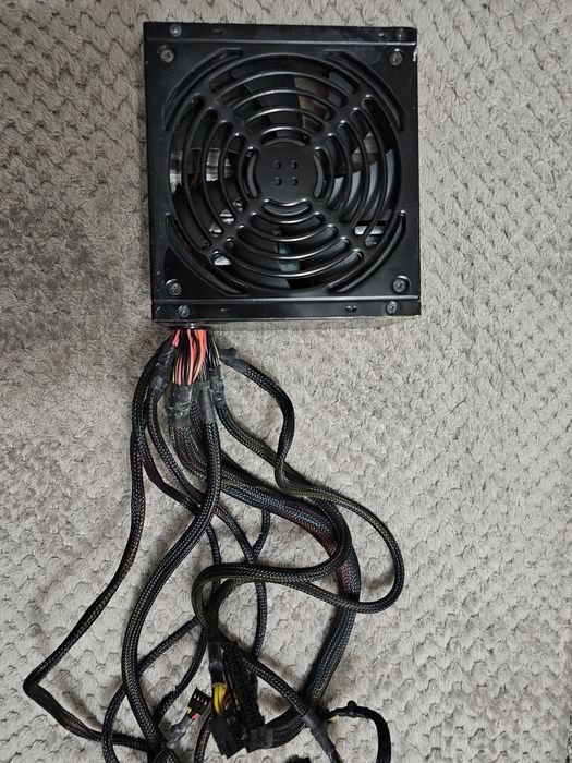 Sursa thermaltake toughpower 600w