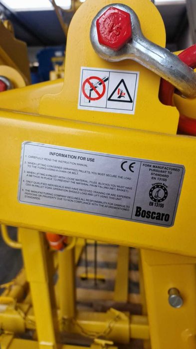 Furca macara pentru paleti