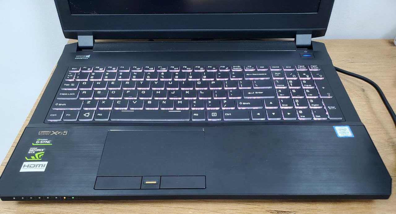 Игровой ноутбук System76 Oryx Pro (Американский)