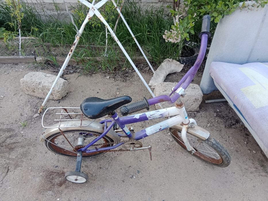 срочно продам детски велик не дорго тез арада сатылады велосопет детск