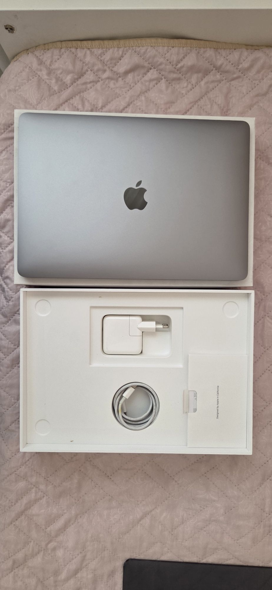 ПРОДАМ MacBook Air 13