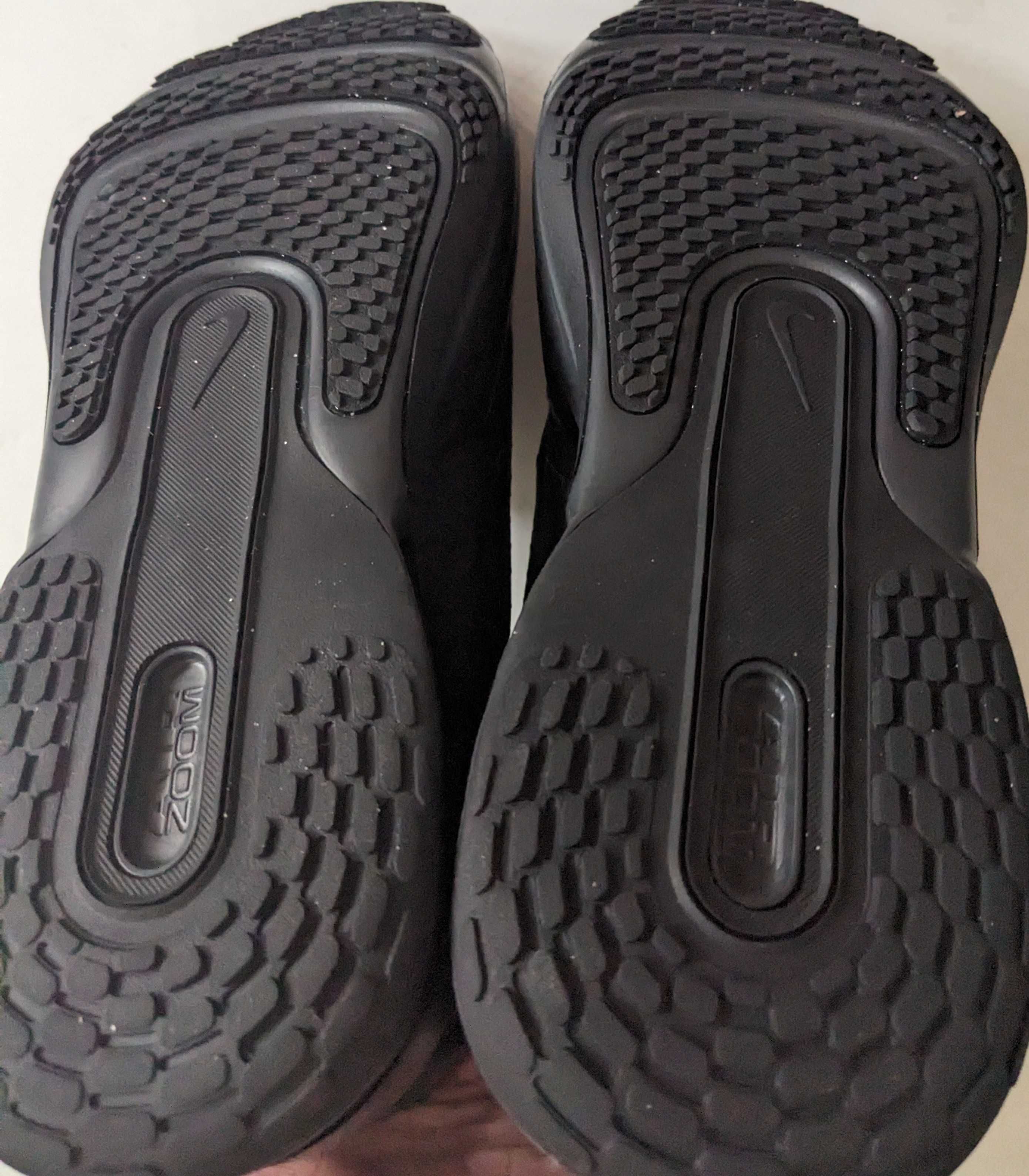 Nike Air Zoom Uptown SC мъжки черни маратонки от Сащ