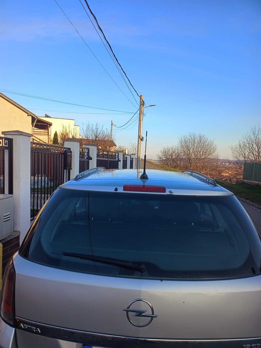 Autoturism Opel Astra H de vanzare