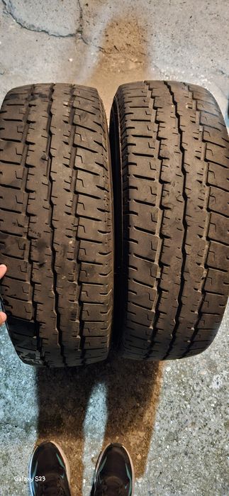 2 бр. Гуми за бус 215/70/R15C