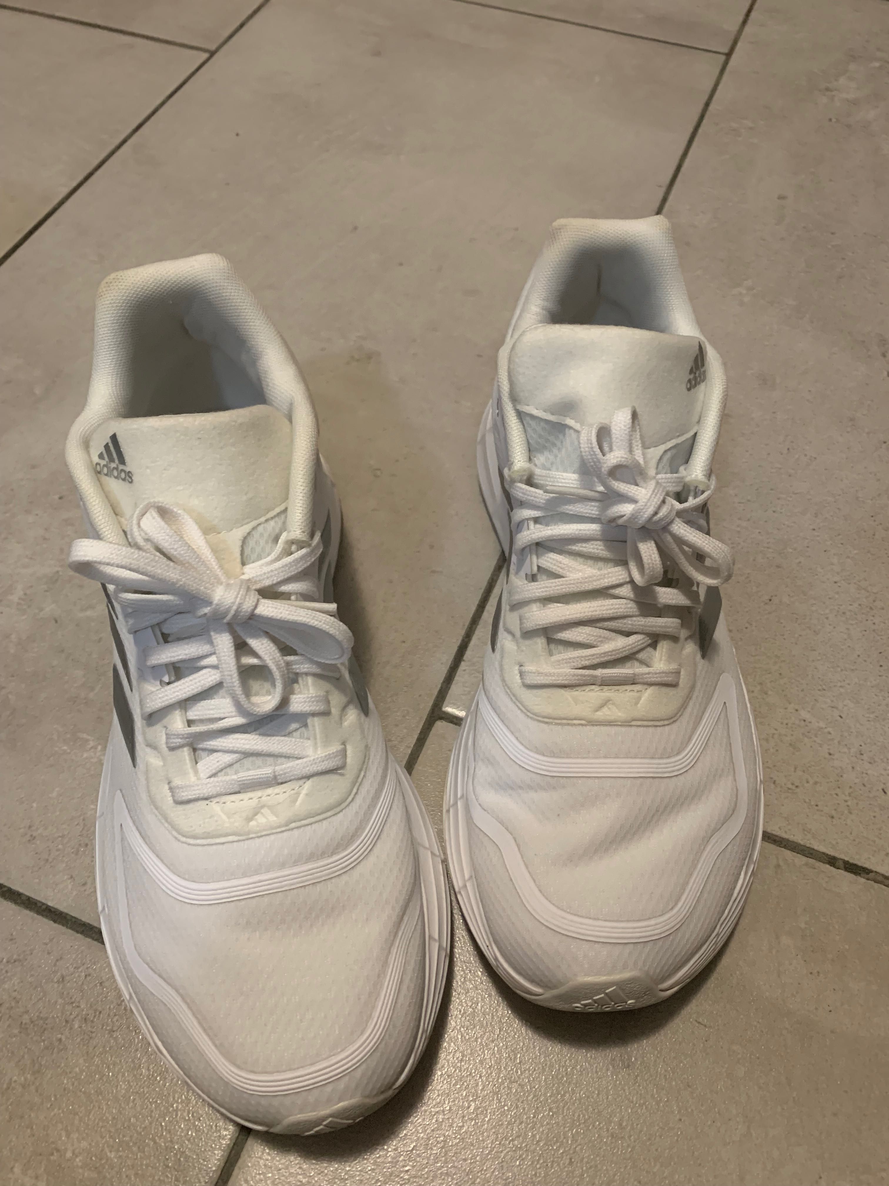 Ежедневни обувки Adidas