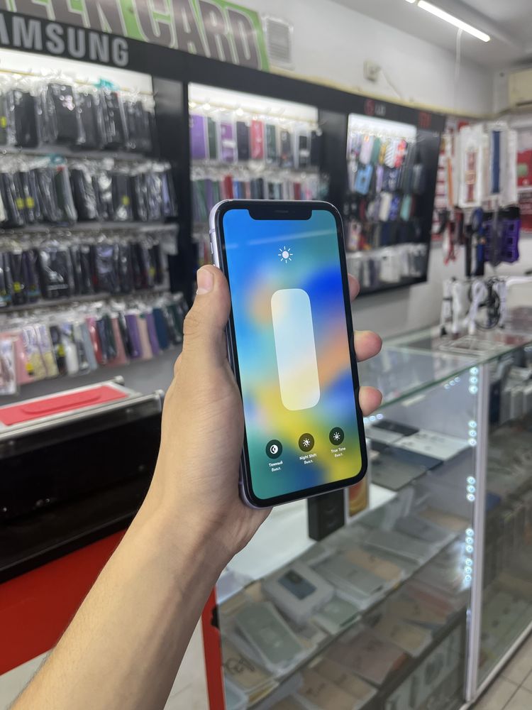 iPhone 11 128 gb ideal