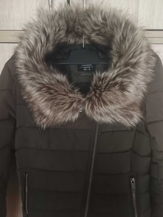 Дамско Яке с готина яка!