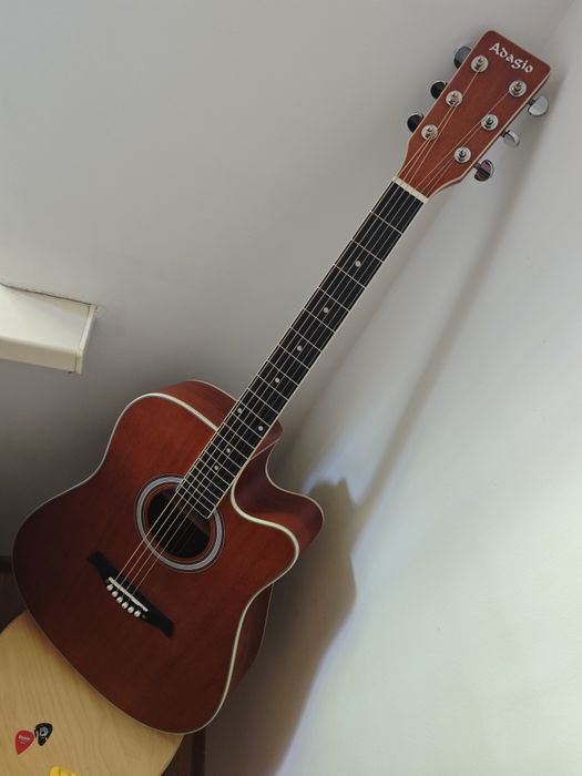 Гитара Акустическая