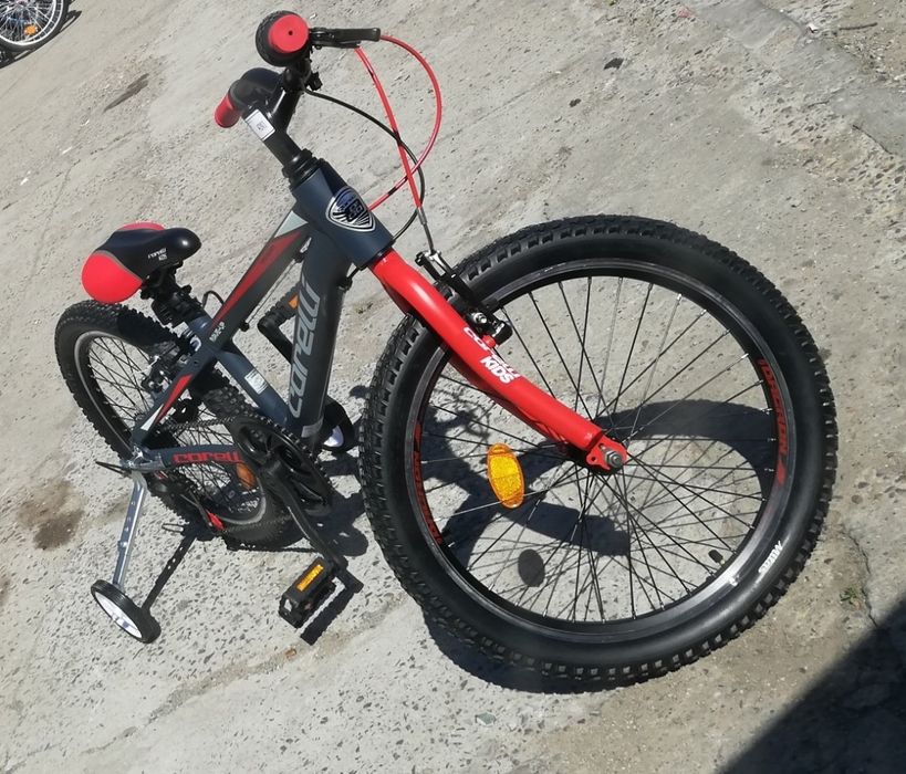Bicicleta copii Corelli 20", 7 viteze, culoare negru-rosu + casca
