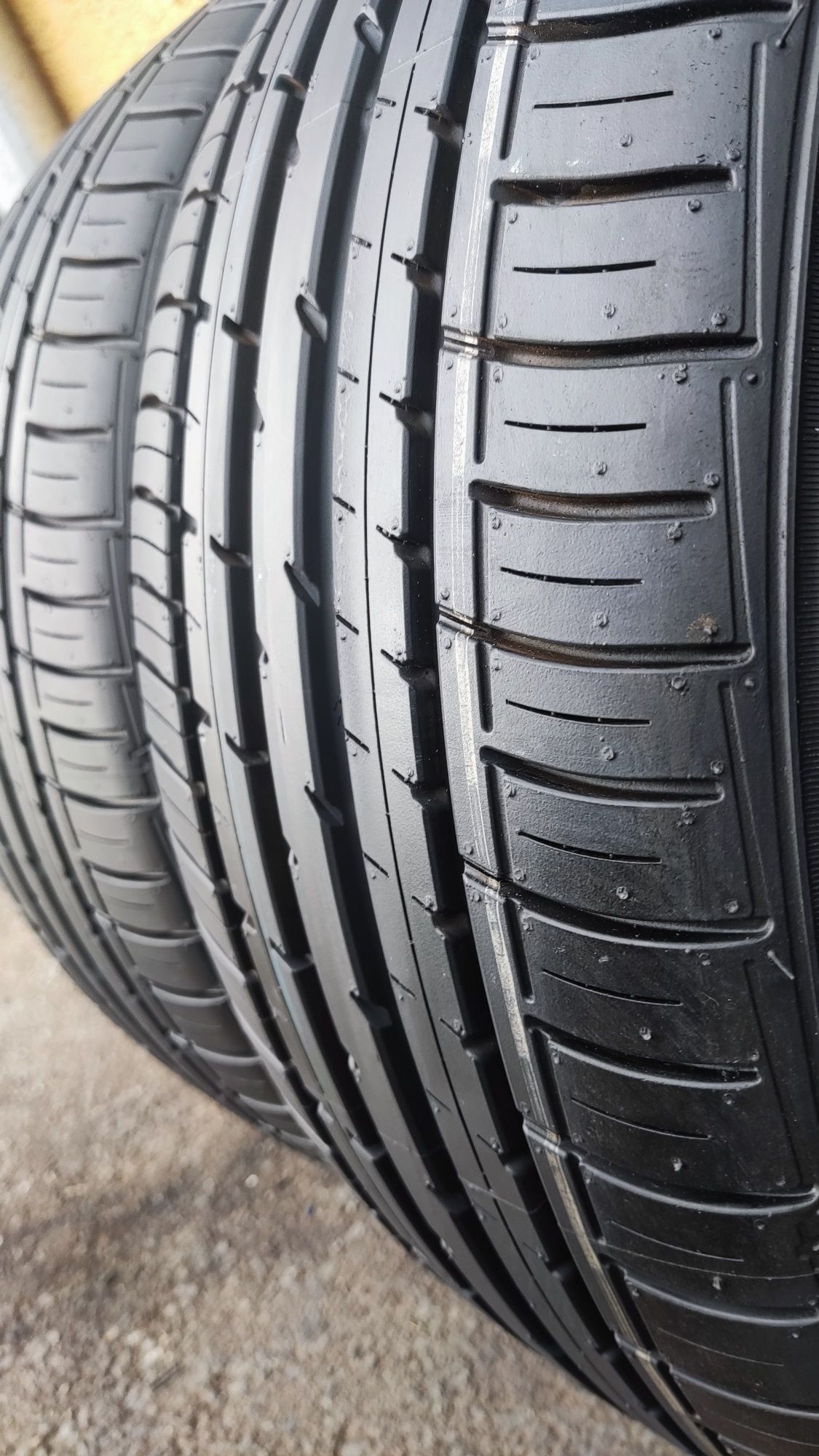 4бр. нови летни гуми 225/45/17 Falken Ziex
dot2022
8.4mm
Чисто н