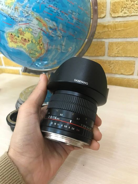 Samyang 14mm f2.8, Sigma perexadnik