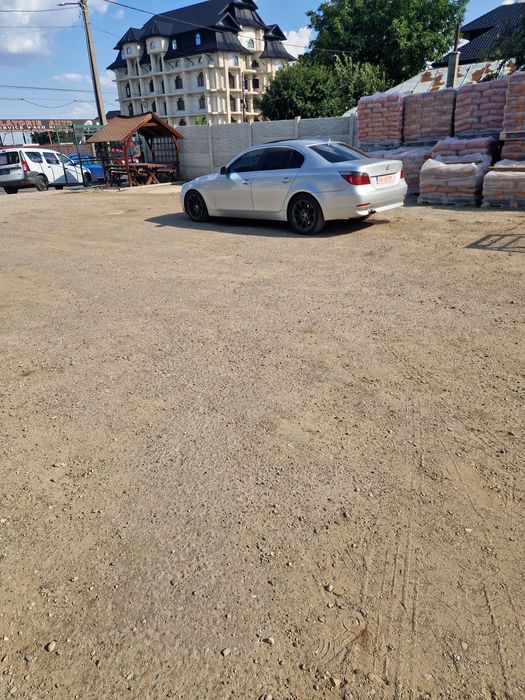 Vând bmw e60 525