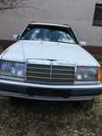 Vând Mercedes Benz