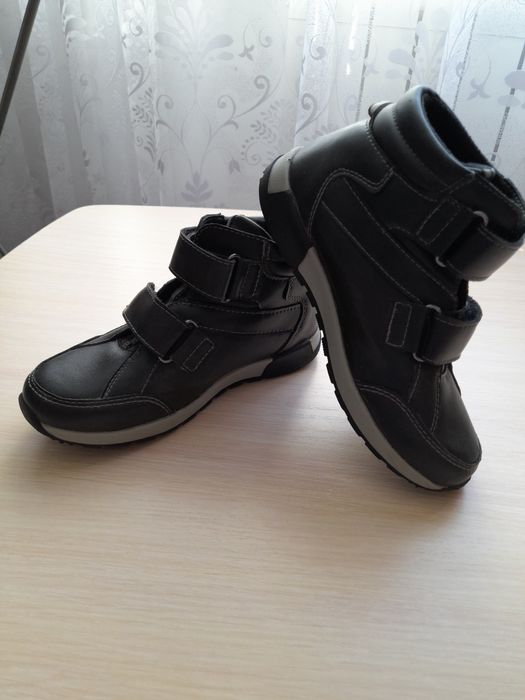 Ботинки демисезонные,размер 32