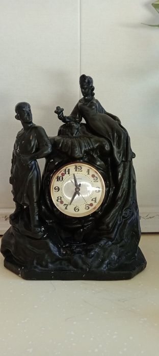 Продам часы Маяк