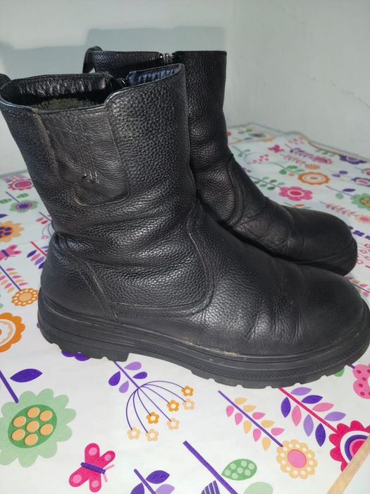 продам зимние сапоги