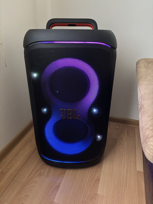 JBL Boombox 3 Wi-Fi и JBL Partybox 520