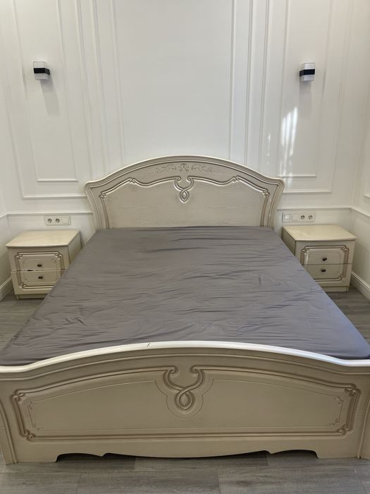 Кровать двухспальная