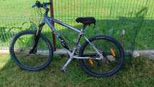 Bicicleta MTB Kellys