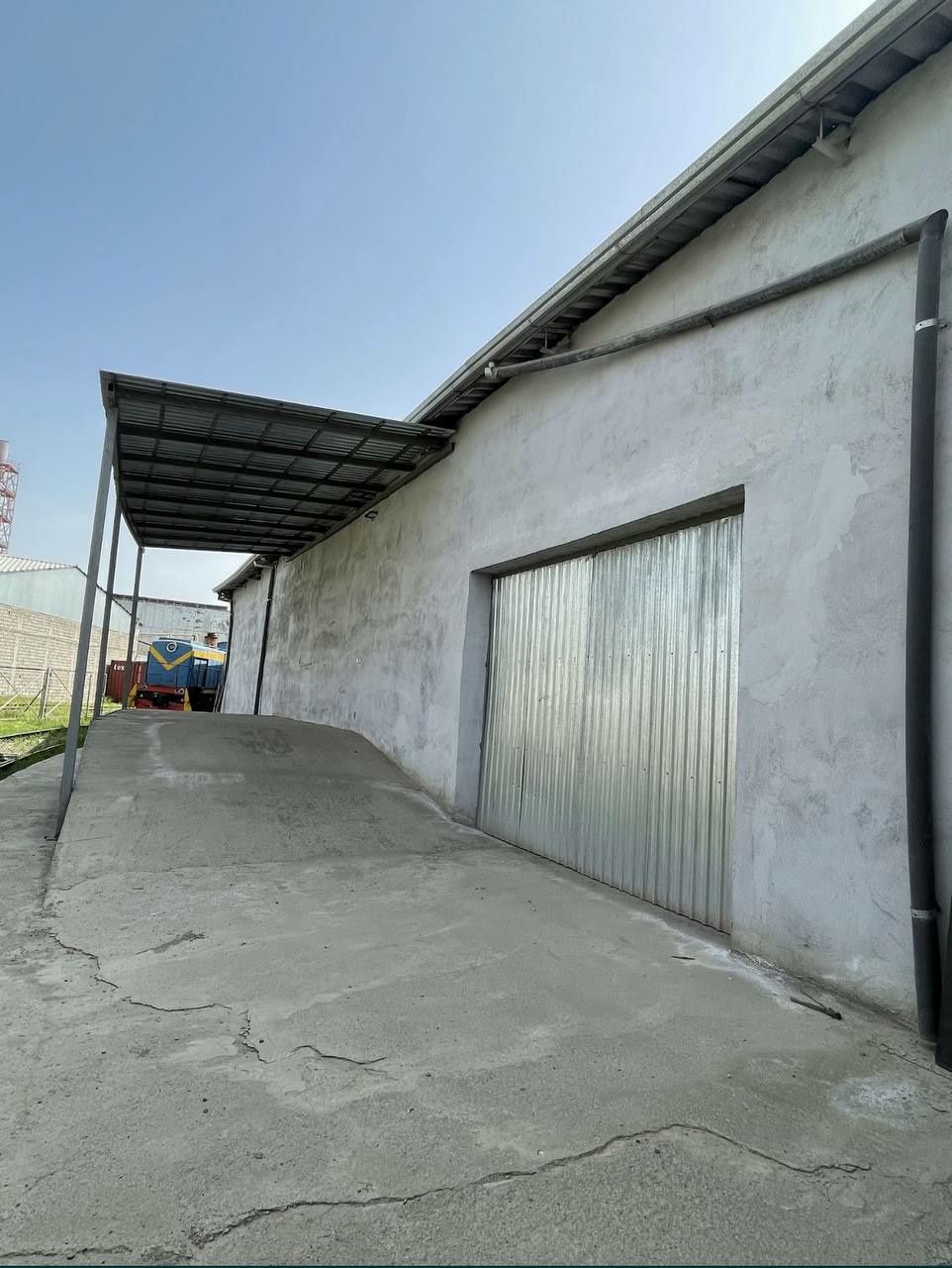 Продаётся 5 000 м². производственная база.