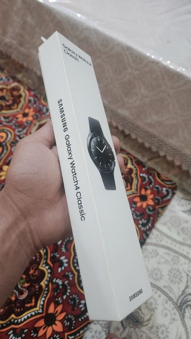 Galaxy watch 4. 64Gb