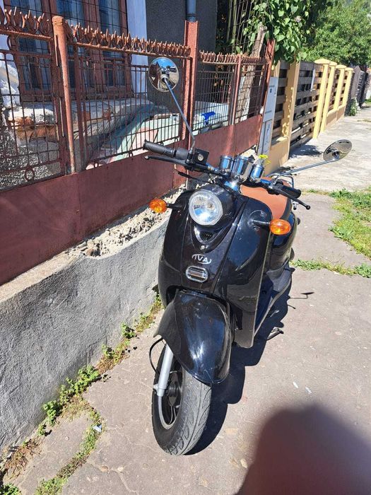 Scuter pe benzină 4timpi